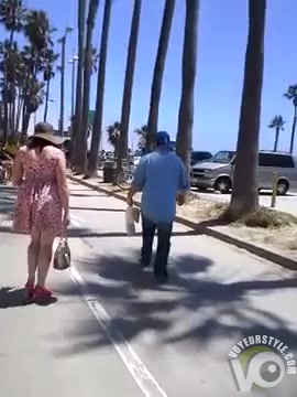 I followed her mature ass down at the beach!