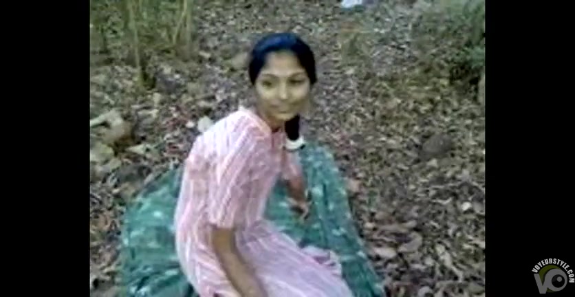 Sex and creampie in the woods with an Indian woman