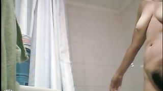 Large-breasted mature beauty goes to take a shower--_short_preview.mp4