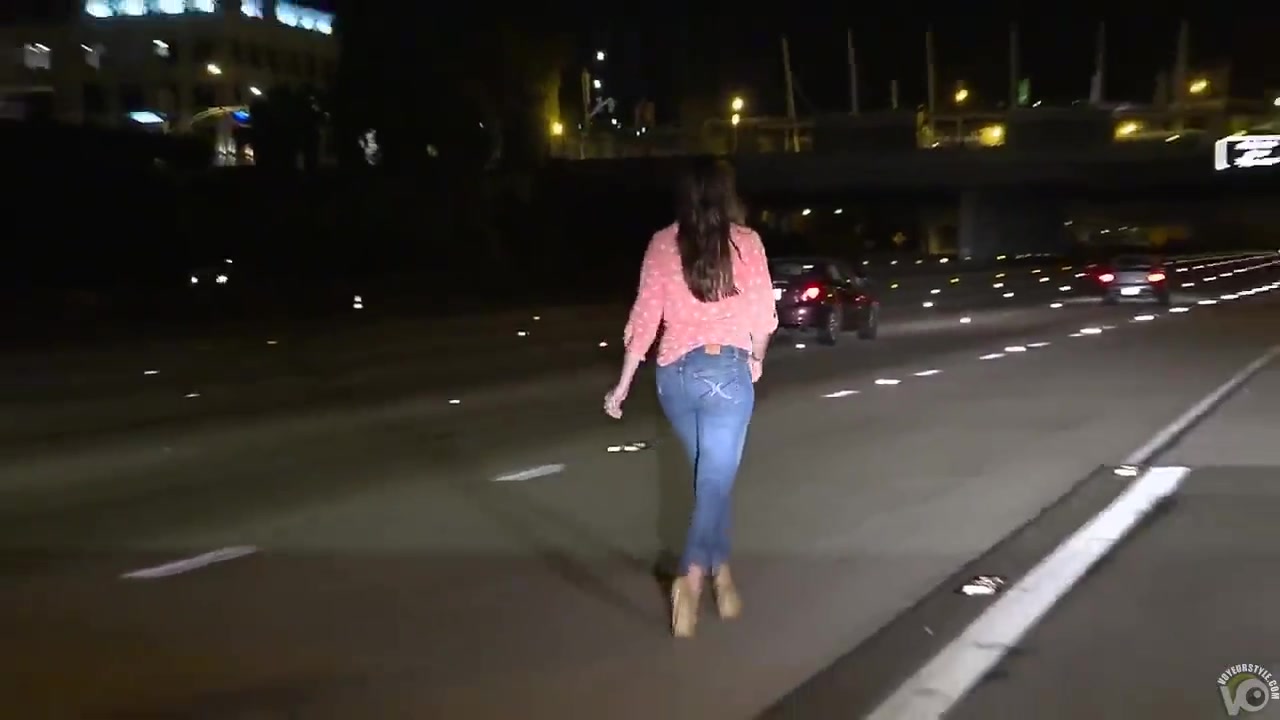 Chick's car broke down in middle of the highway