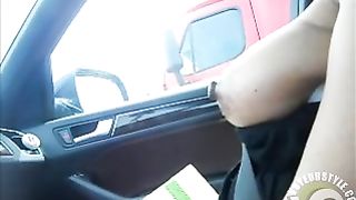 Showing the naked boobs to the truck driver--_short_preview.mp4