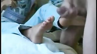 My hubby masturbates and cums on my soles in foot fetish scene--_short_preview.mp4