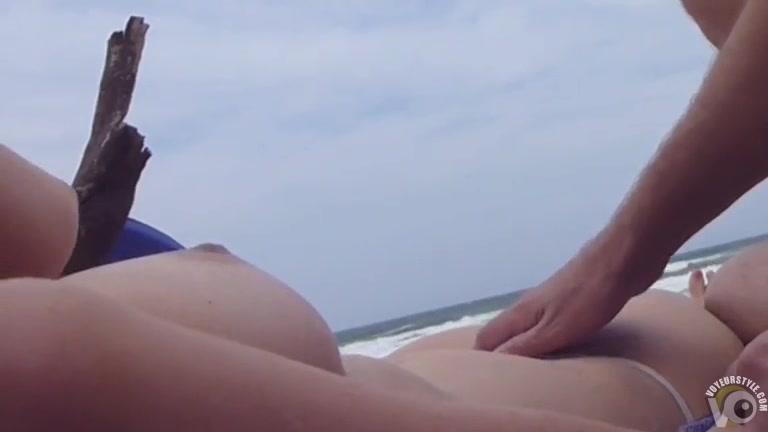 Giving my lady an orgasm at the beach