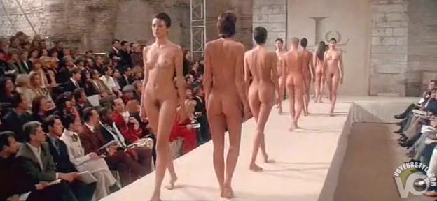Naked models and a pregnant girl at runway show