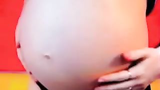 Hot young white babe is pregnant and so seductive on webcam--_short_preview.mp4