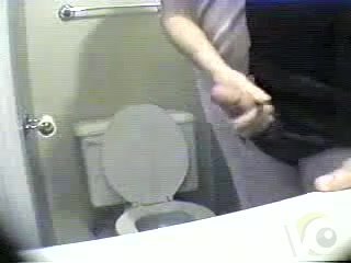 Quick handjob in the bathroom makes me cum lustily