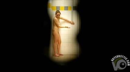 Coed filmed in the shower