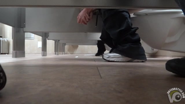 Foot fetish cam in the public lavatory