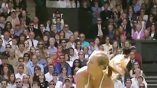 Maria Sharapova’s downblouse with a nipple slip--_short_preview.mp4