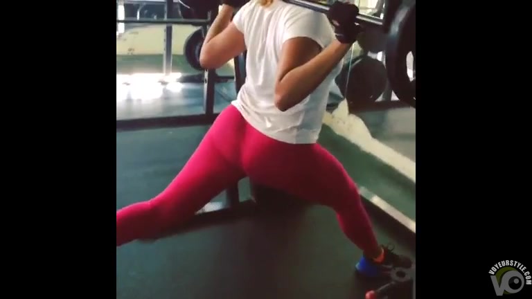 Best female bum in the entire gym