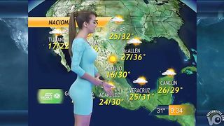 Hot weather lady in a tight dress--_short_preview.mp4
