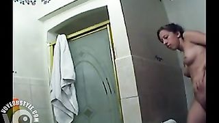 Bubble butt amateur makes water before her shower--_short_preview.mp4