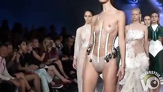 Stunning catwalk models unveil perky tits at a fashion show--_short_preview.mp4