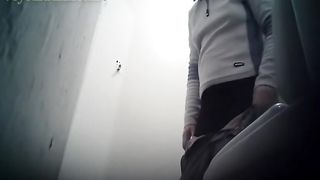 White amateur chick with lovely ass filmed in the toilet--_short_preview.mp4