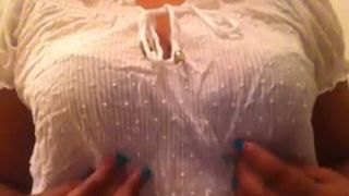 Provocative Arabian mommy exposes her big boobs for me--_short_preview.mp4