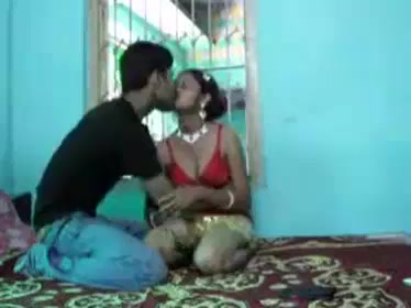 Newly indian married couple having an amateur sex