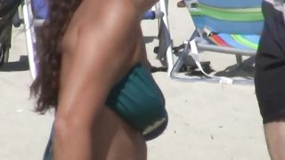 Effortlessly seductive gals in hot bikinis make me horny as hell--_short_preview.mp4